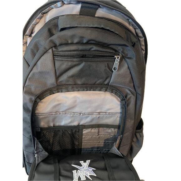 M&A Trident 3 Section Travel Padded Computer Backpack - Picture 3 of 5